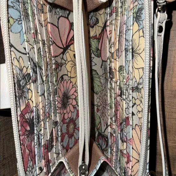 Sakroots Multicolor Floral Butterfly Wristlet Wallet - Picture 6 of 10